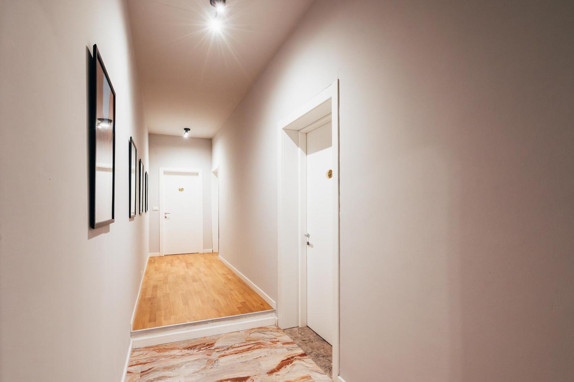 Bologna Suites - Private Bathroom Ngoại thất bức ảnh