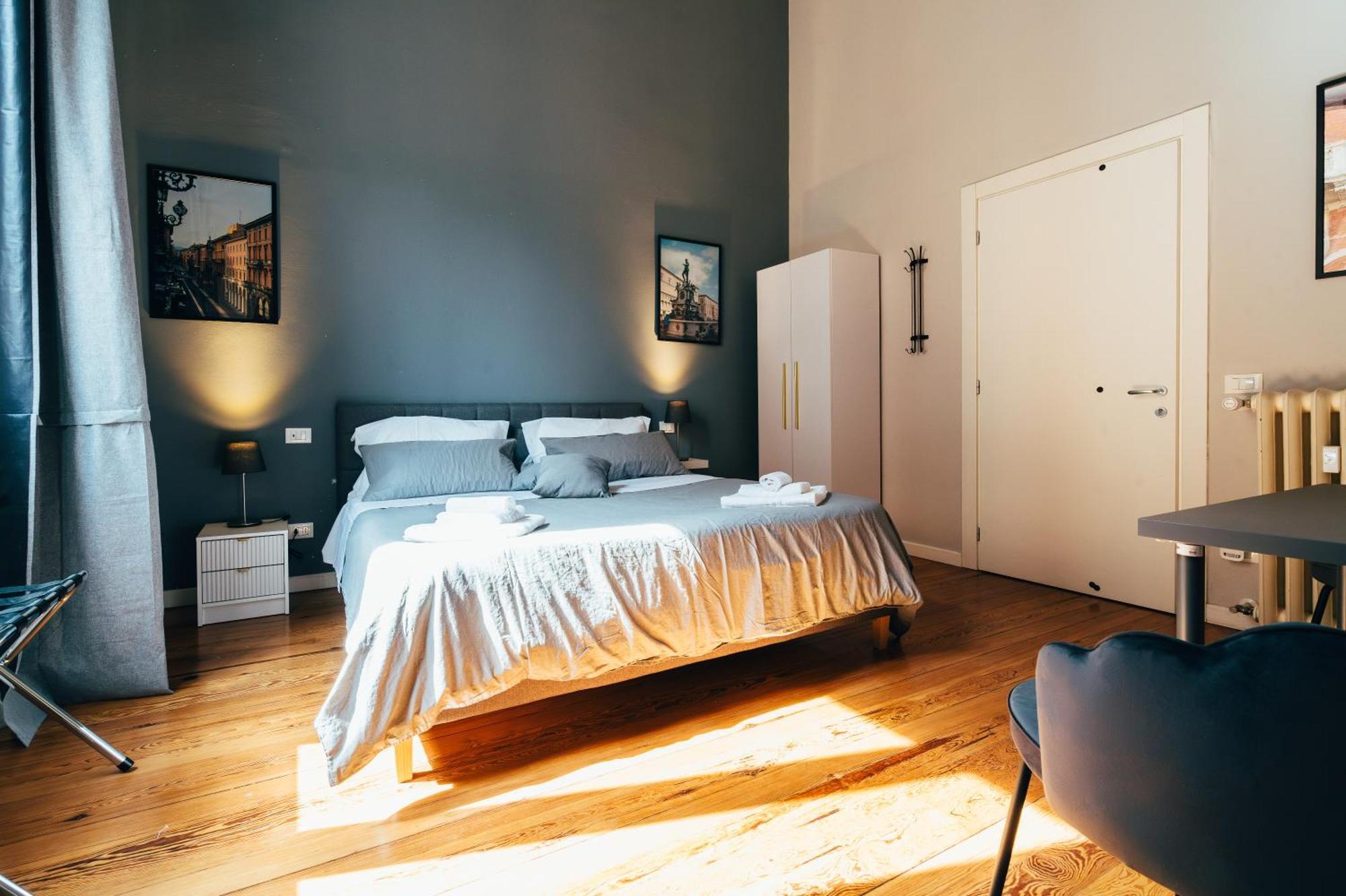 Bologna Suites - Private Bathroom Ngoại thất bức ảnh